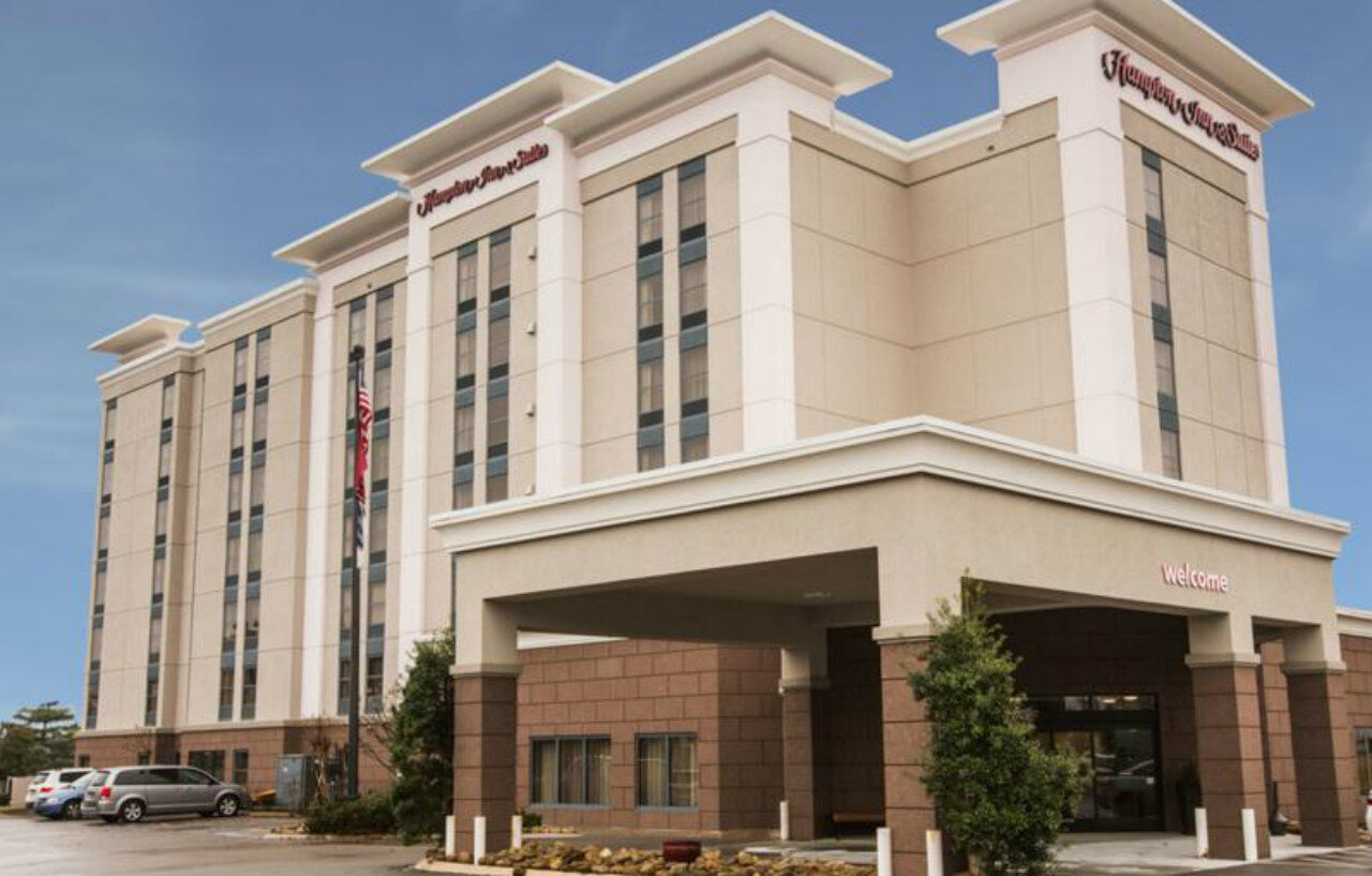 Hampton Inn & Suites Nashville-Airport Exterior photo